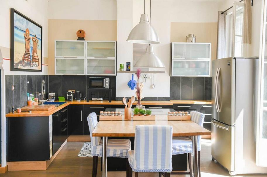 Le Leca, Typiquement Marseillais -75m2 Appartement *