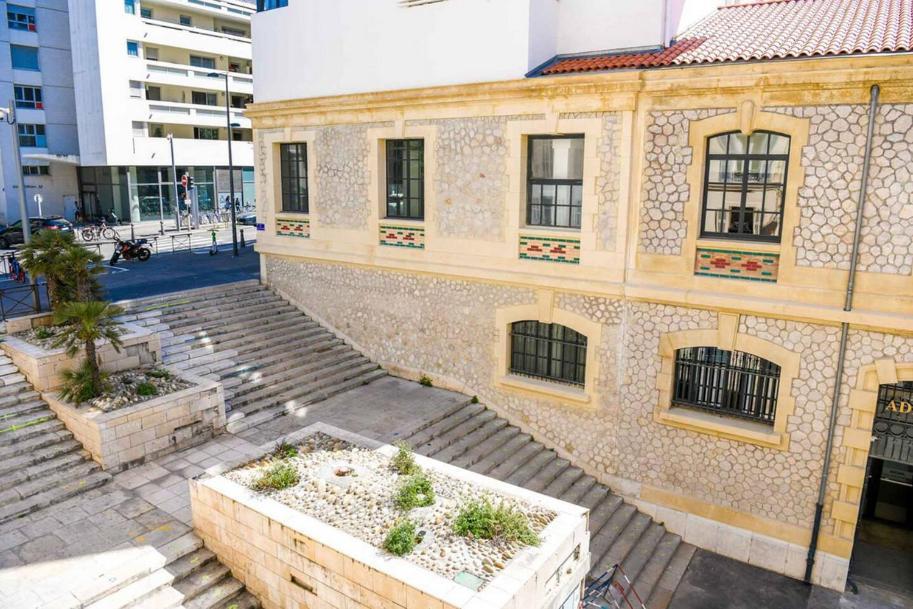 Le Leca, Typiquement Marseillais -75m2 Appartement *